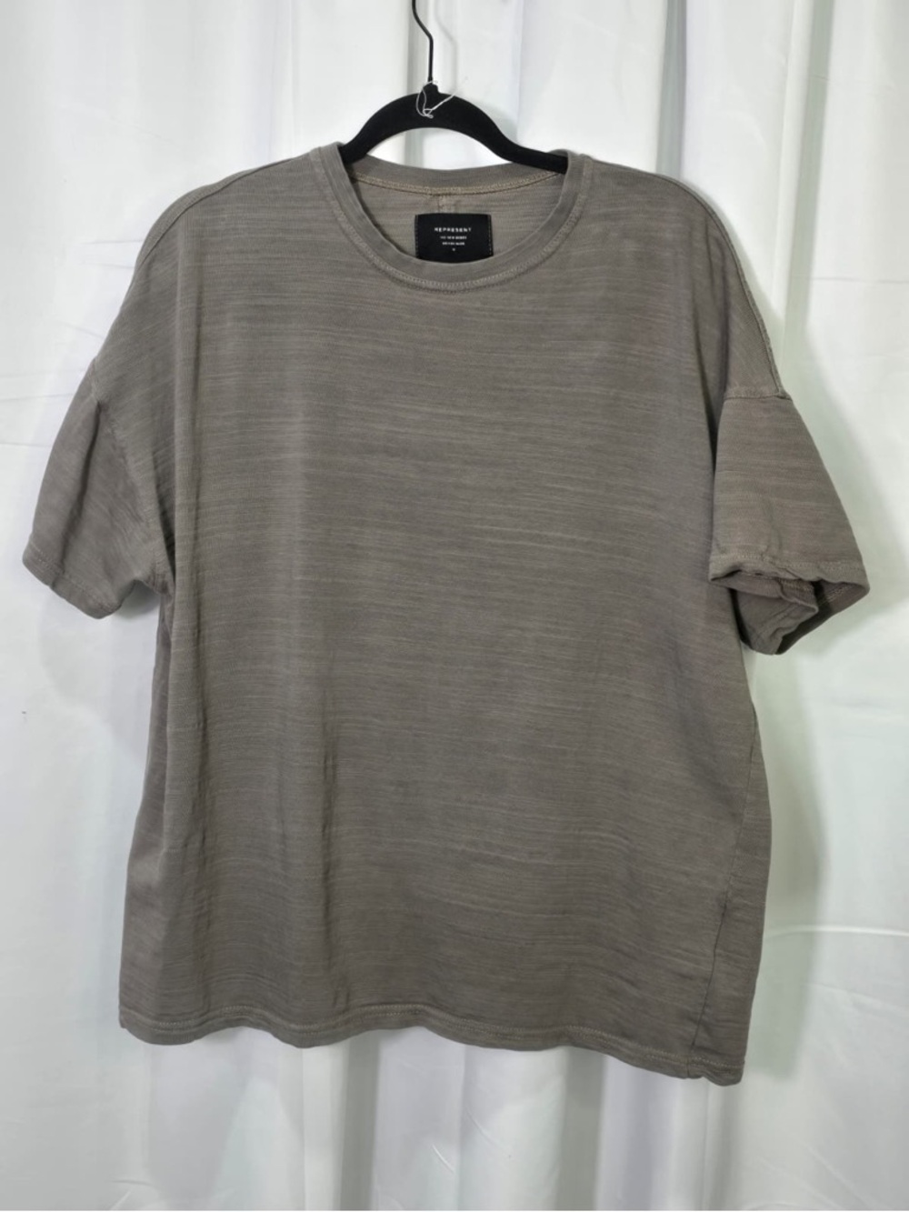 Men Relaxed Stonewashed Gray Crewneck Tee by Represent